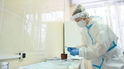 Военные врачи оценили лечение SARS-CoV-2 плазмой вакцинированных доноров - inforeactor.ru - Москва