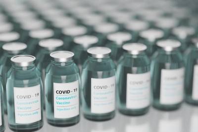 Около 30 млн доз вакцины от коронавируса введено в США - mk.ru - Сша
