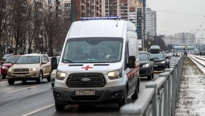 Число новых случаев COVID в Петербурге снизилось после 4 дней роста - dp.ru - Санкт-Петербург