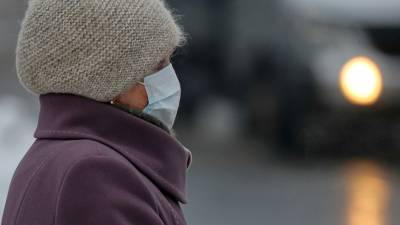 Николай Арсентьев - «Давать лицу дышать»: врач объяснил, как правильно носить защитные маски в мороз - mir24.tv