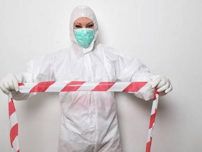 «Пока будем спорить, носить маски или нет, рискуем умереть»: Роспотребнадзор заявил о вирусной природе новой болезни - bloknot.ru - Конго