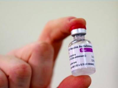Британия первой начнет вакцинацию от коронавируса препаратом AstraZeneca - unn.com.ua - Англия - Киев