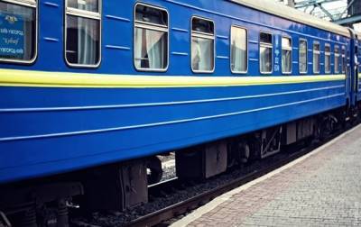 УЗ запускает почти 20 поездов в Карпаты на Рождество - korrespondent.net - Киев - Черновцы - Ивано-Франковск - Запорожье - Ужгород