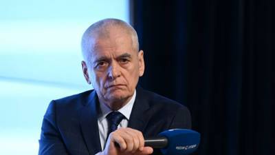 Геннадий Онищенко - Онищенко оценил ситуацию с вакцинами против с COVID-19 - russian.rt.com