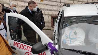 Александр Беглов - В Петербурге за месяц привили от коронавируса более 7 тысяч человек - dp.ru - Санкт-Петербург