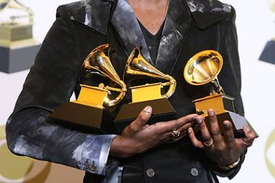 Церемонию «Грэмми» отложили из-за коронавируса - lenta.ru - Лос-Анджелес