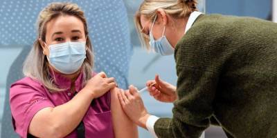 «Это начало конца пандемии». Нидерланды одними из последних в Европе начали вакцинацию от COVID-19 - nv.ua - Голландия - Норвегия
