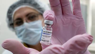 Более 1 млн россиян привились от коронавируса - gazeta.ru - Россия