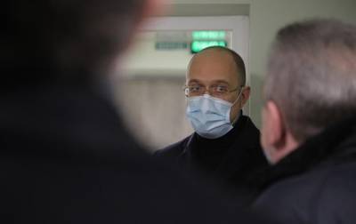 Денис Шмыгаль - Шмыгаль поручил проверить слухи о подпольной вакцинации - korrespondent.net - Украина - Израиль