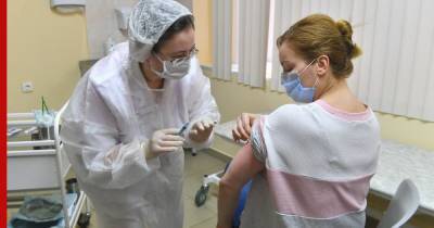Вакциной от коронавируса "Спутник V" привились более 1 млн россиян - profile.ru - Россия