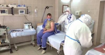 Александр Чепурнов - Вирусологи назвали лучшее время для вакцинации от COVID - ren.tv