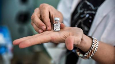 Грегори Майкл - Американский врач умер после прививки вакциной Pfizer - iz.ru - New York - Израиль - Usa - штат Флорида