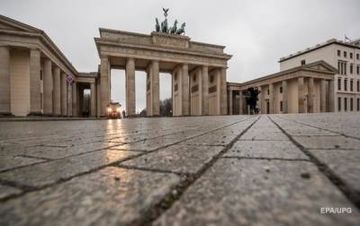 Роберт Кох - В Германии рекордно растет смертность от коронавируса - korrespondent.net - Германия