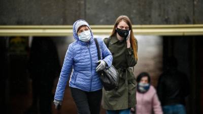 Менее 24 тысяч случаев коронавируса выявили в России за сутки - inforeactor.ru - Россия
