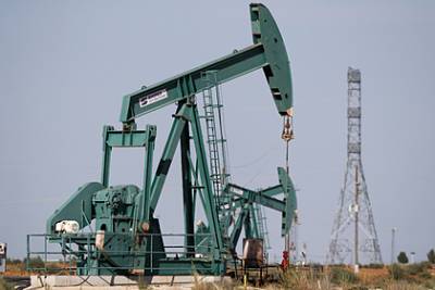 Цена на нефть рекордно взлетела - lenta.ru - Лондон