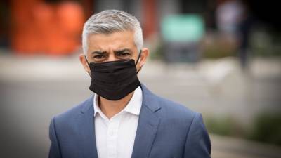 Садик-Хан Лондон - Мэр Лондона объявил о чрезвычайной ситуации из-за угрозы переполнения больниц - mir24.tv - Англия - Лондон