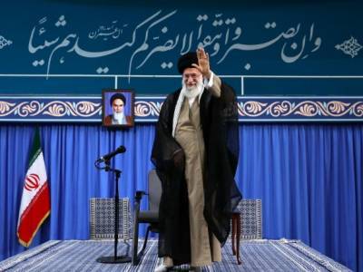 Али Хаменеи - Пандемия: верховный лидер Ирана запретил ввоз в страну вакцины от COVID-19 из США и Британии - unn.com.ua - Сша - Англия - Киев - Иран