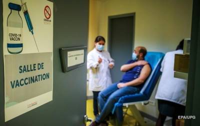 Денис Шмыгаль - Рикард Йозвяк - Власти Украины обратились за помощью в получении вакцины от коронавируса - real-vin.com - Украина
