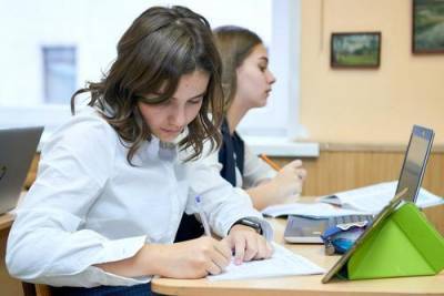 В Адыгее ученикам 5-8 и 10 классов продлили дистанционное обучение - argumenti.ru - республика Адыгея
