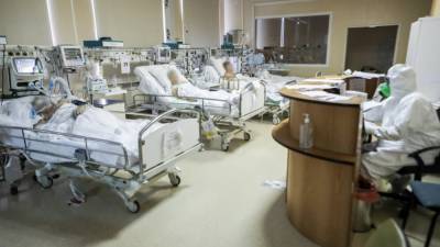 Более трети больных COVID-19 украинцев находятся в тяжелом состоянии - inforeactor.ru - Украина - Харьков