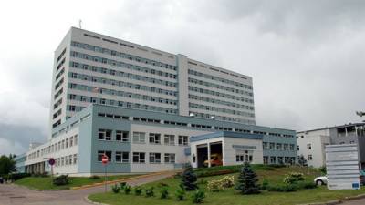 Григорий Семенов - Даугавпилсская больница не планирует увольнять непривитых медиков - eadaily.com - Латвия