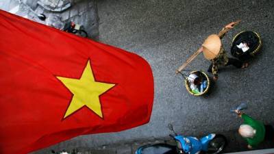 Власти Вьетнама отказываются от жесткого локдауна из-за кризиса в экономике - newdaynews.ru - Вьетнам