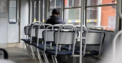 C 18 октября люди без ковид-сертификатов не будут иметь льгот на проезд в общественном транспорте - rus.delfi.lv - Латвия