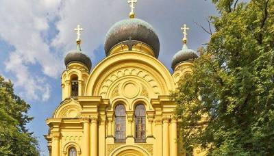 Поздравления в стихах и прозе с праздником Покрова Пресвятой Богородицы, который отмечают 14 октября 2021 года, красивые открытки - yur-gazeta.ru