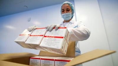 На фармбазу Петербурга доставили более 50 тыс. доз вакцины "ЭпиВакКорона" - dp.ru - Санкт-Петербург