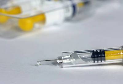 В Петербург поступило более 51 тысячи доз вакцины «ЭпиВакКорона» - online47.ru - Санкт-Петербург