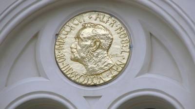 Стали известны победители Нобелевской премии по экономике за 2021 год - 5-tv.ru - Сша - Канада - Швеция