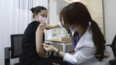 Более 90% граждан Южной Кореи старше 18 лет получили первую дозу вакцины от COVID-19 - russian.rt.com - Южная Корея