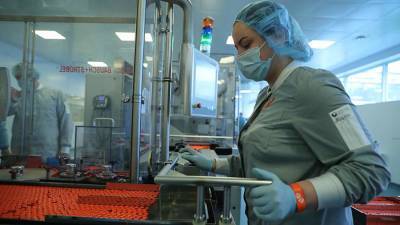 Вакцина от гриппа и COVID-19 сможет корректироваться под новые штаммы - iz.ru - Новосибирск - Израиль