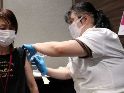 Фумио Кисида - В Японии будут вводить третью дозу вакцины - unn.com.ua - Украина - Япония - Киев