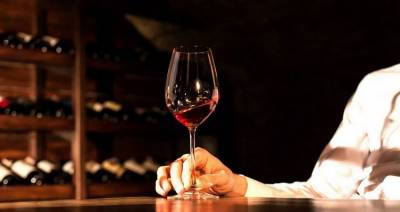 Как выбрать вино людям с искаженным обонянием после COVID-19 - produkt.by