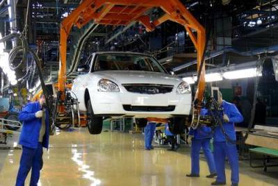«Ведомости»: «АвтоВАЗ» повышает цены на весь модельный ряд в среднем на 1,8% - argumenti.ru