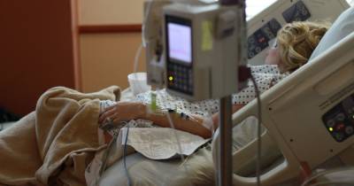 Виталий Кличко - В Киеве COVID-пациенты заполнили почти половину мест в больницах – Кличко - prm.ua - Украина - Киев