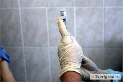 Прививка от коронавируса снижает риск тяжело перенести ковид и получить тромбоз - tverigrad.ru