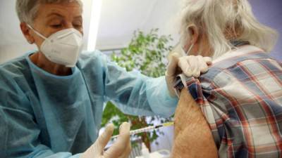 Иммунитет не сработал: пенсионерка вакцинировалась в четвертый раз - germania.one - Германия - Вена - Австрия