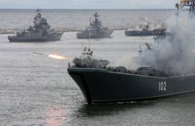 В Японском море начались совместные учения ВМФ России и ВМС Китая - argumenti.ru - Россия - Китай