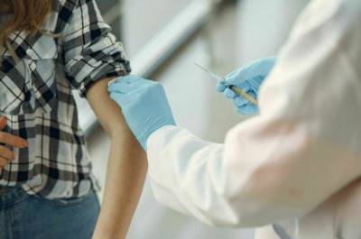 Розыгрыш призов среди вакцинированных от COVID-19 хотят продлить на месяц - pnp.ru
