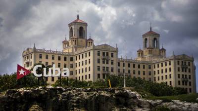 Диас-Канель Бермудес - На Кубе с 15 ноября не будут требовать от туристов ПЦР-тесты - russian.rt.com - Куба - с. 15 Ноября