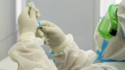 Виктор Ляшко - На Украине за сутки выявили более 13 тысяч случаев коронавируса - russian.rt.com - Украина