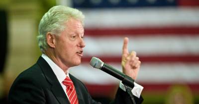 Вильям Клинтон - 75-летнего Билла Клинтона госпитализировали в США (фото) - focus.ua - Украина - Сша - штат Калифорния