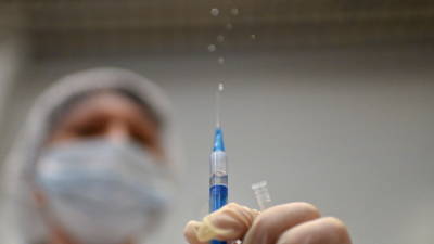 В Иркутской области ввели обязательную вакцинацию для ряда категорий граждан - russian.rt.com - Иркутская обл.