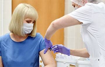 Белорусам предложили туры на вакцинацию в Европу - charter97.org - Белоруссия