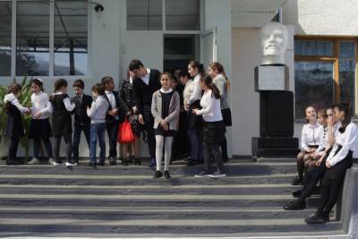 Школьные каникулы в Северной Осетии перенесли на неделю - etokavkaz.ru - республика Алания