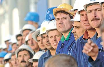 Работники крупного завода в Бобруйске массово уходят на больничные - charter97.org - Белоруссия - Бобруйск