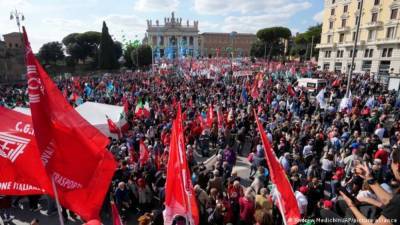 Италия: Десятки тысяч на демонстрации против крайне правой партии - anna-news.info - Италия - Рим
