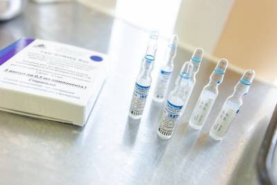Вьетнам начал применять «Спутник V» для вакцинации населения от COVID-19 - chita.ru - Россия - Вьетнам